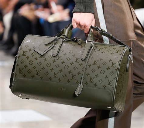 louis vuitton mens bag 2016|louis vuitton body bag men.